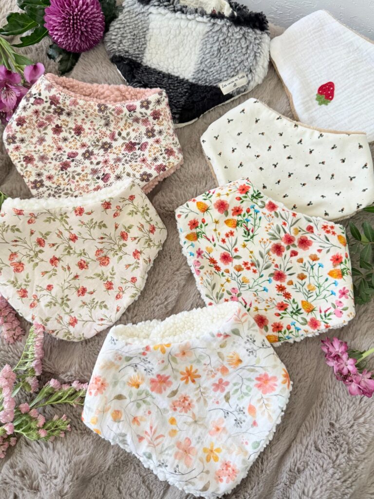 Tour de cou bébé réversible. – Image 3