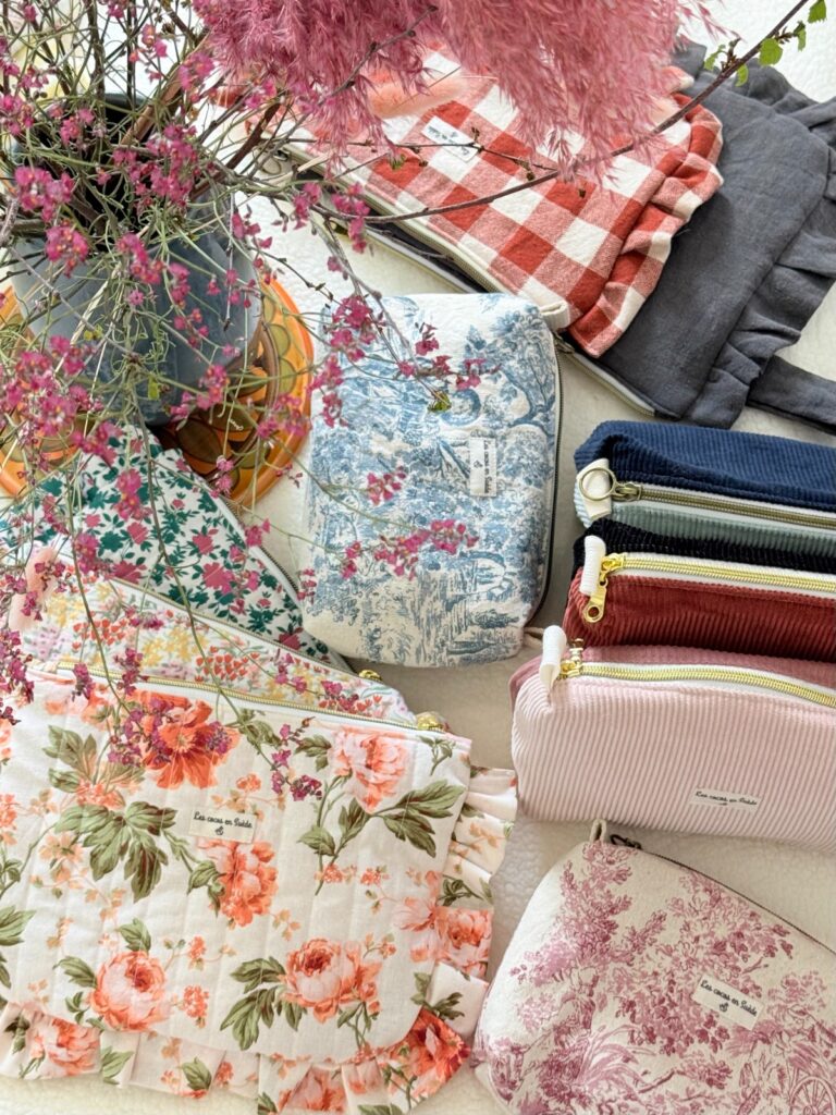 Trousse de toilette plate à volants – Image 4