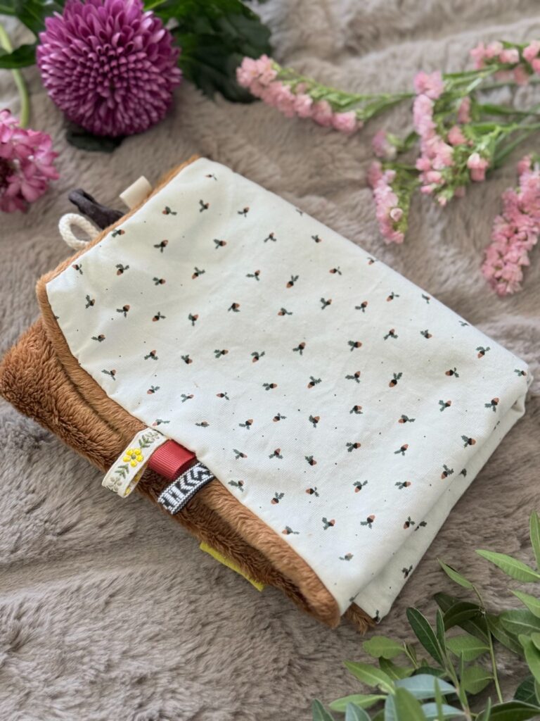 Cuddle cloth