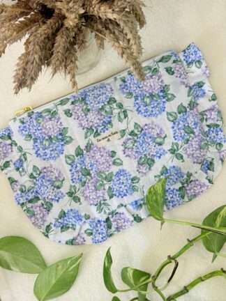 Vanity Bag Flat with Ruffles