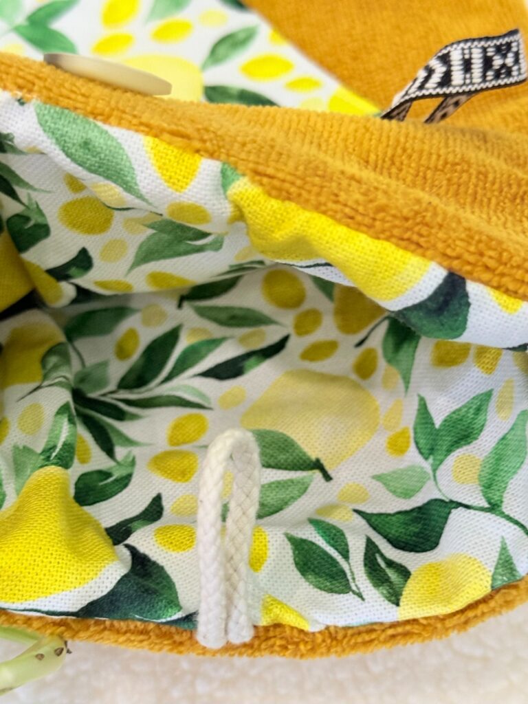 Fodral till bok och läsplatta - Bild 2